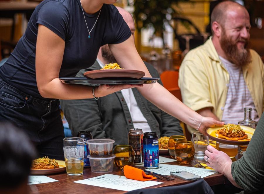 Clay’s Kitchen: The Go-To Indian Restaurant in Caversham